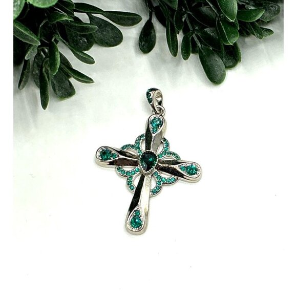Silver tone Cross Pendant With Green Gemstones - Picture 2 of 4